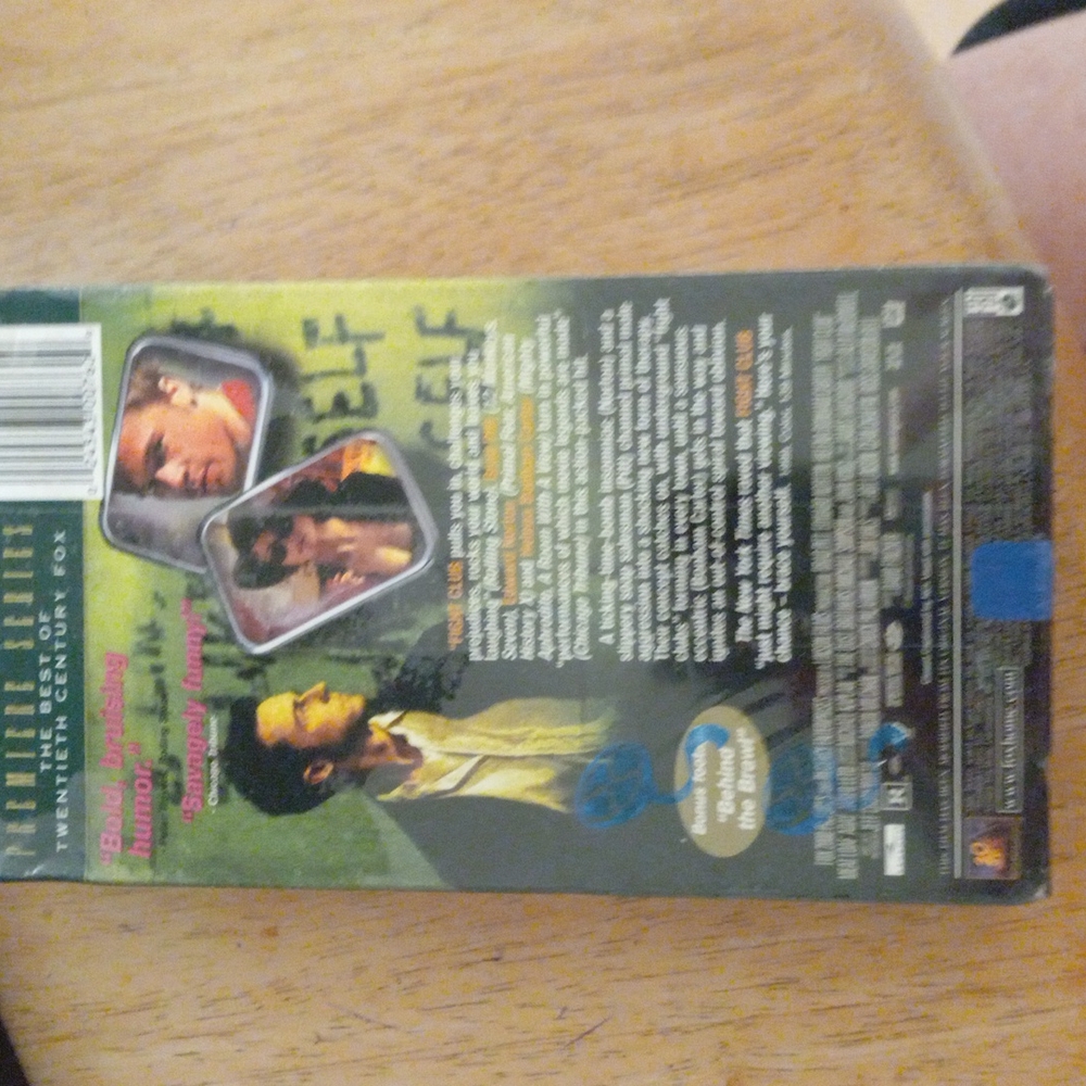 Nwot never opened - Picture 2 of 3